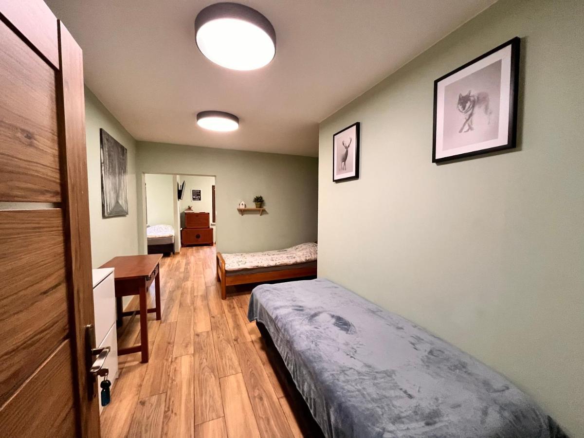 Green Albatros 48M With Bathroom Varsovie Extérieur photo